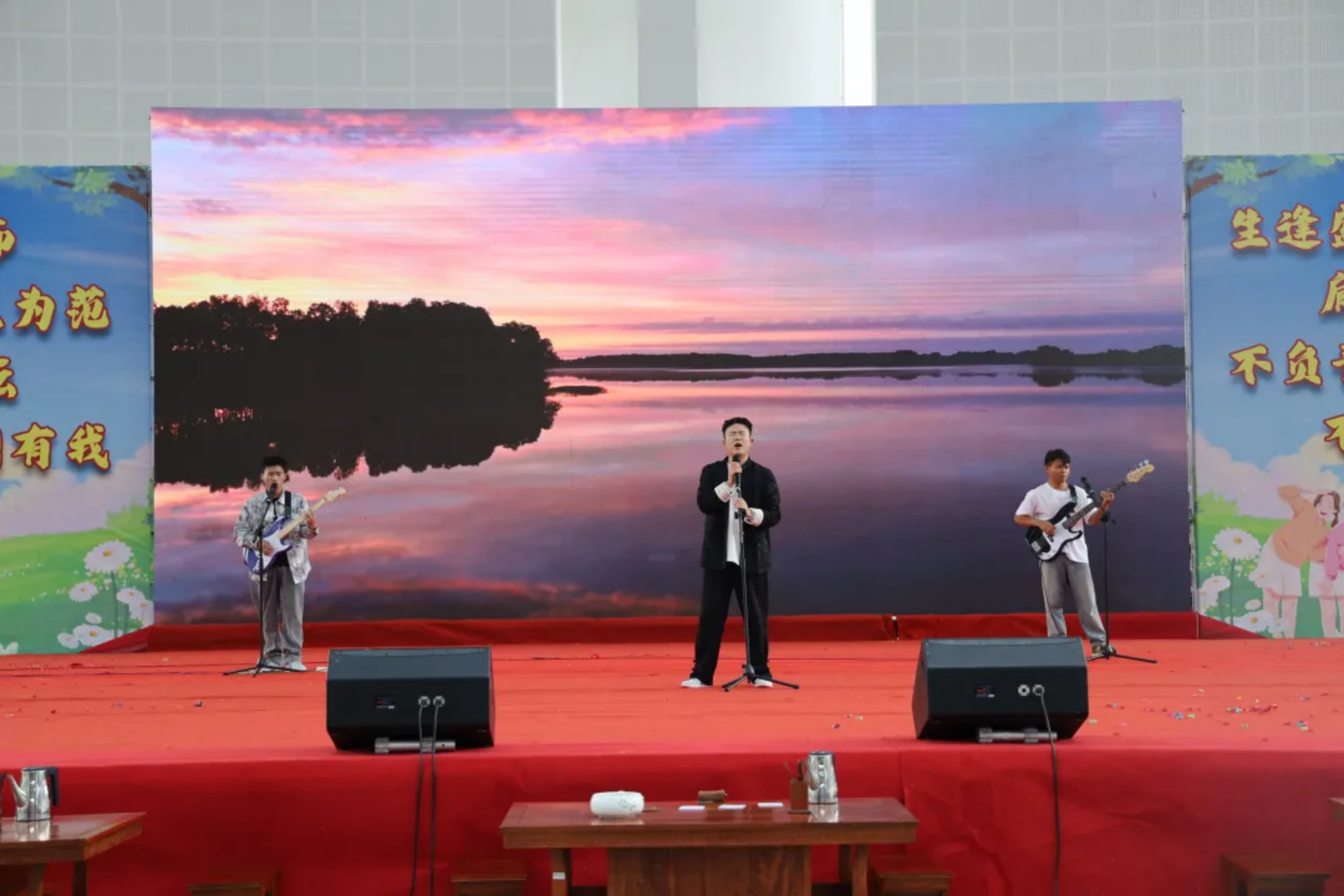 香职新闻｜奋进在教育强国大路上，沿着习近平总书记指引的方向砥砺前行—记学院校2024年秋季学期开学典礼暨第四十个教师节活动(图17)
