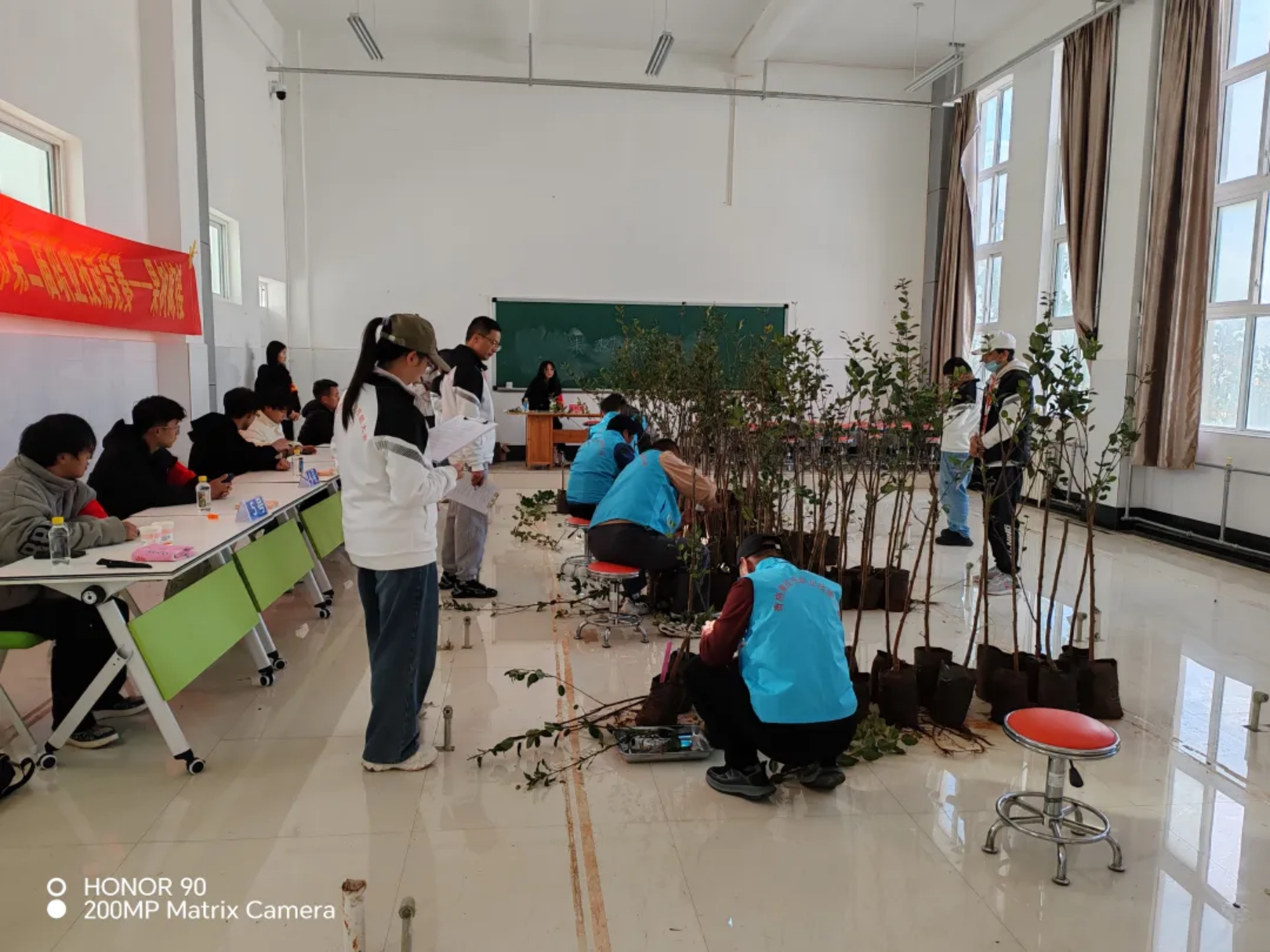 香职新闻｜香格里拉市第二届职业技能竞赛在学校开赛(图11)